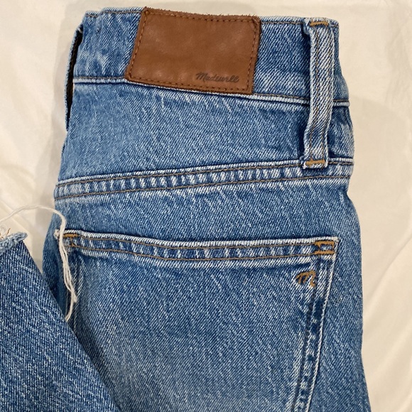 Madewell ‘Perfect Vintage’ Jeans, 25T - Picture 4 of 6